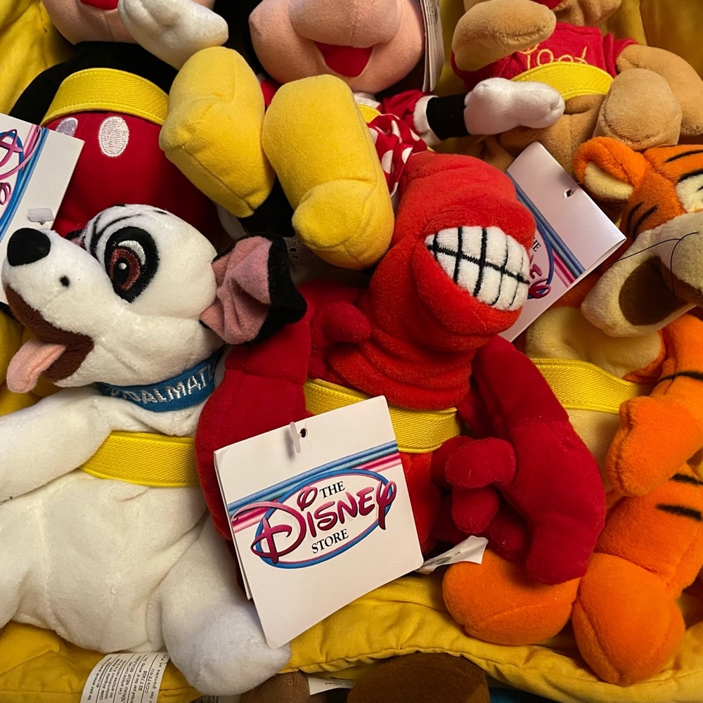 Vintage 90s RARE Disney Store Bean Bag Backpack & First 12 Characters Ever - Picture 11 of 11
